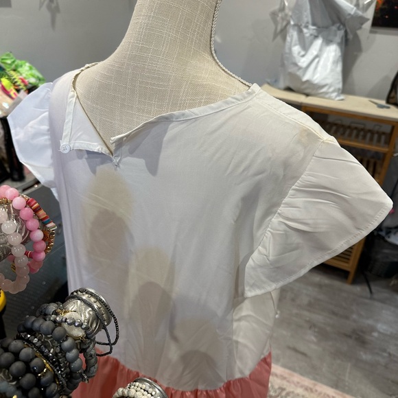 Colorblock Ruffle Dress - Picture 3 of 3